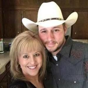 Meet your Posher, Cyndi